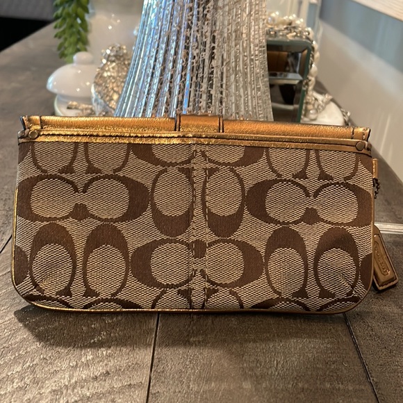 Coach Brown and Bronze Gold Pouchette or Wallet - Picture 3 of 10